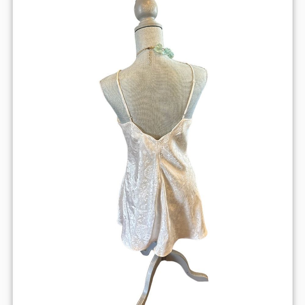 Victoria's Secret Ivory Lace Slip Chemise - Picture 2 of 4
